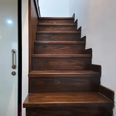 Hierro Flat 아파트